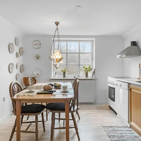 3 Bedroom Lovely In شقة