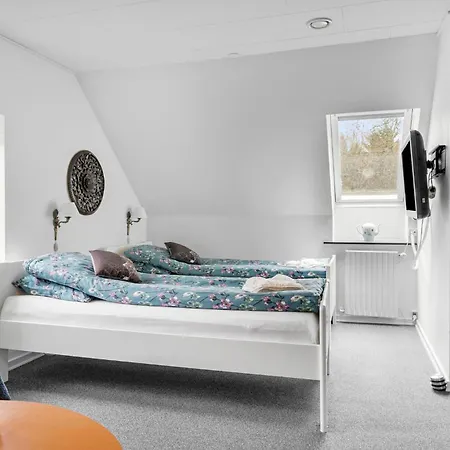 Διαμέρισμα 3 Bedroom Lovely In