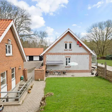 3 Bedroom Lovely In Engesvang