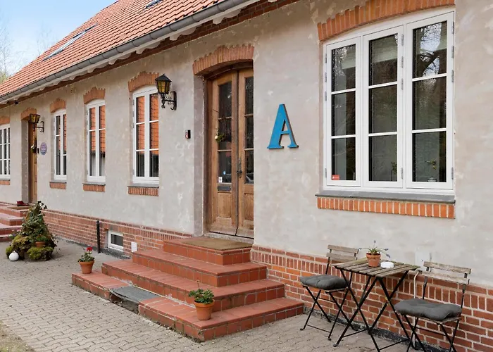 3 Bedroom Lovely In