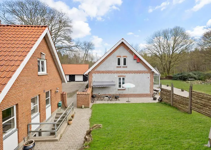 3 Bedroom Lovely In Engesvang