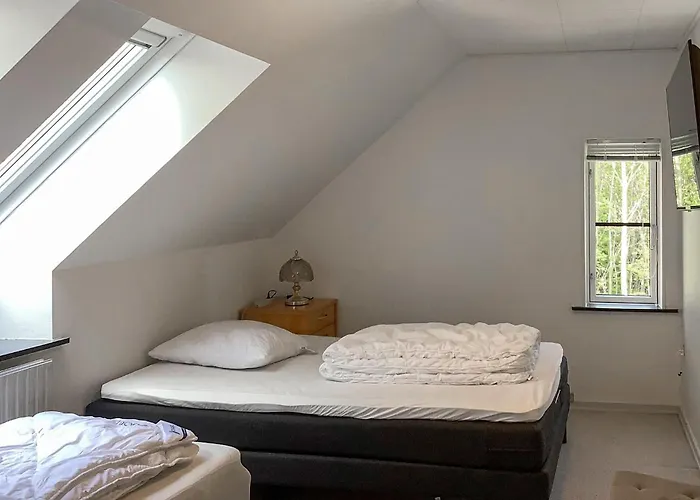 3 Bedroom Lovely In Engesvang